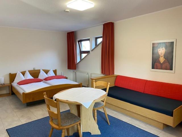 Hotel Janssen 보덴하임 외부 사진